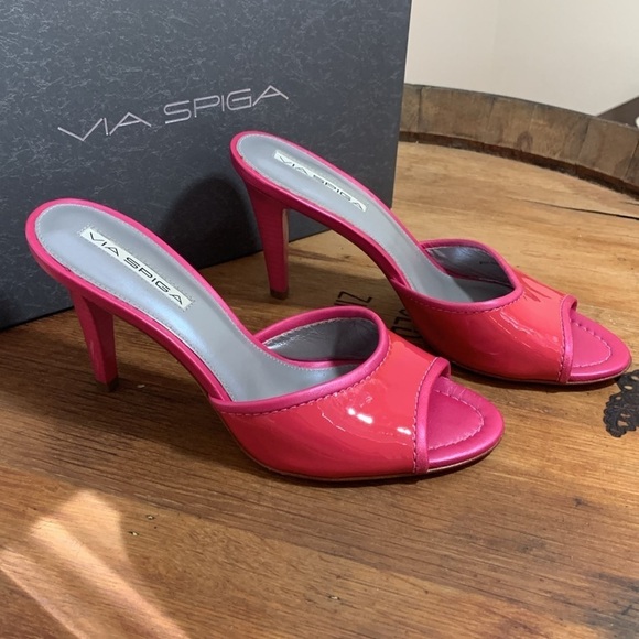 Via Spiga V-Yvette Peep Toe Patent Leather Slip On Heels Mules +Box & Dust Bag 7 - Picture 1 of 17